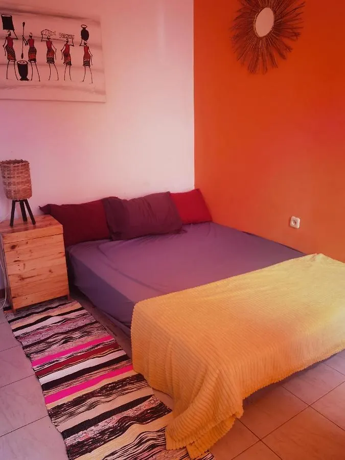 Kaza Sofia Otel Mindelo